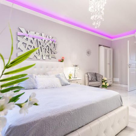 Elegant Suite - In Centro Portanuova Turin Exterior foto