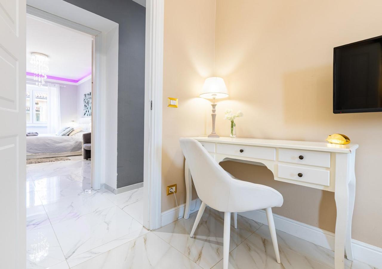Elegant Suite - In Centro Portanuova Turin Exterior foto