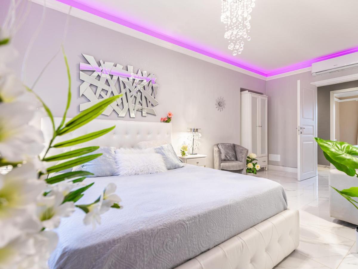 Elegant Suite - In Centro Portanuova Turin Exterior foto